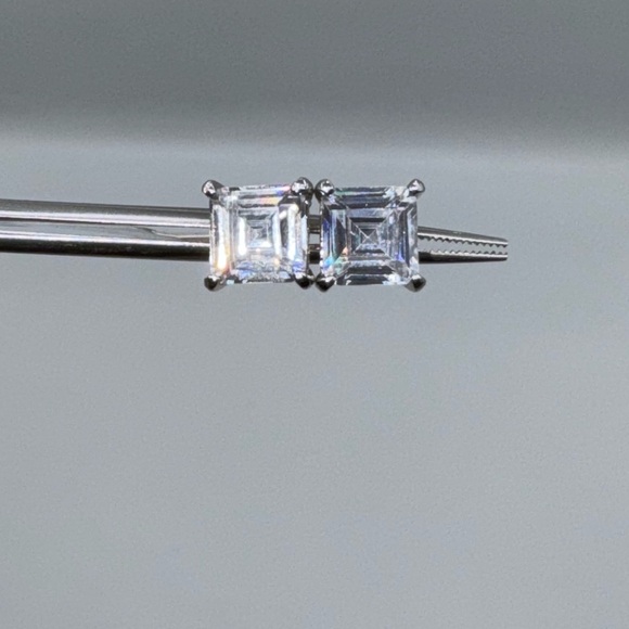 1.5ct Asscher Earrings - Picture 11 of 12